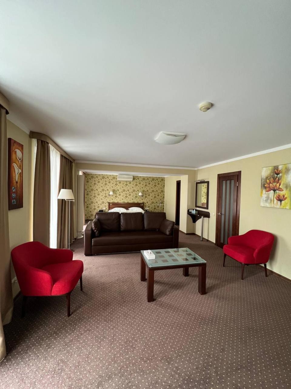 Grand-Marine Hotel & Spa Burlach'ya Balka Eksteriør billede