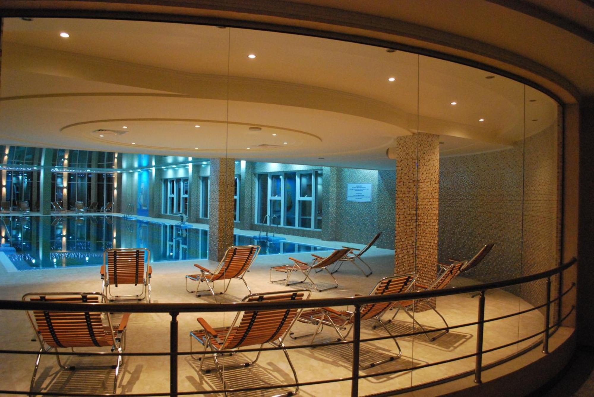 Grand-Marine Hotel & Spa Burlach'ya Balka Eksteriør billede